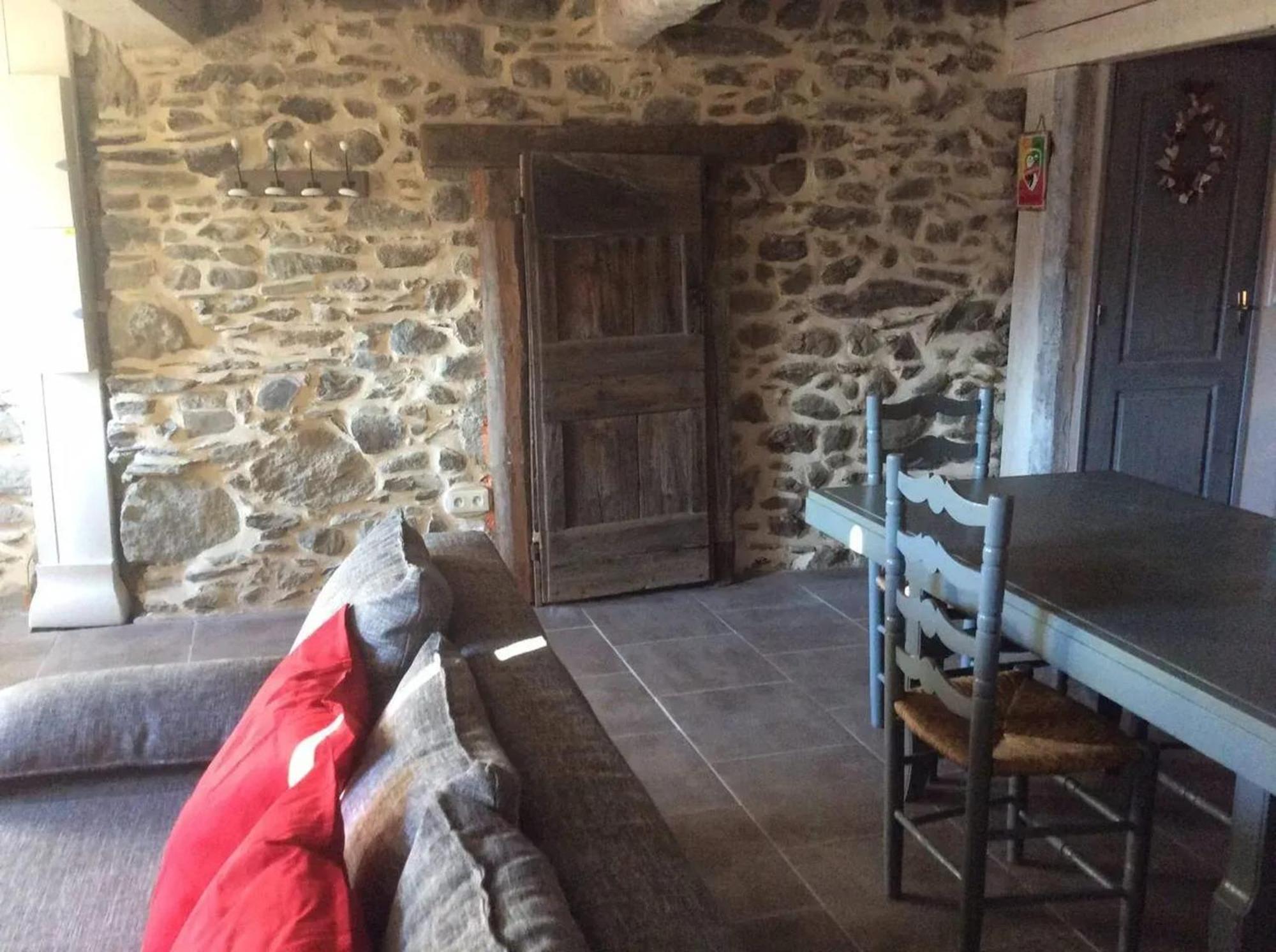 Chalet Confortable A Ascou Avec Vue Sur La Montagne Exterior photo