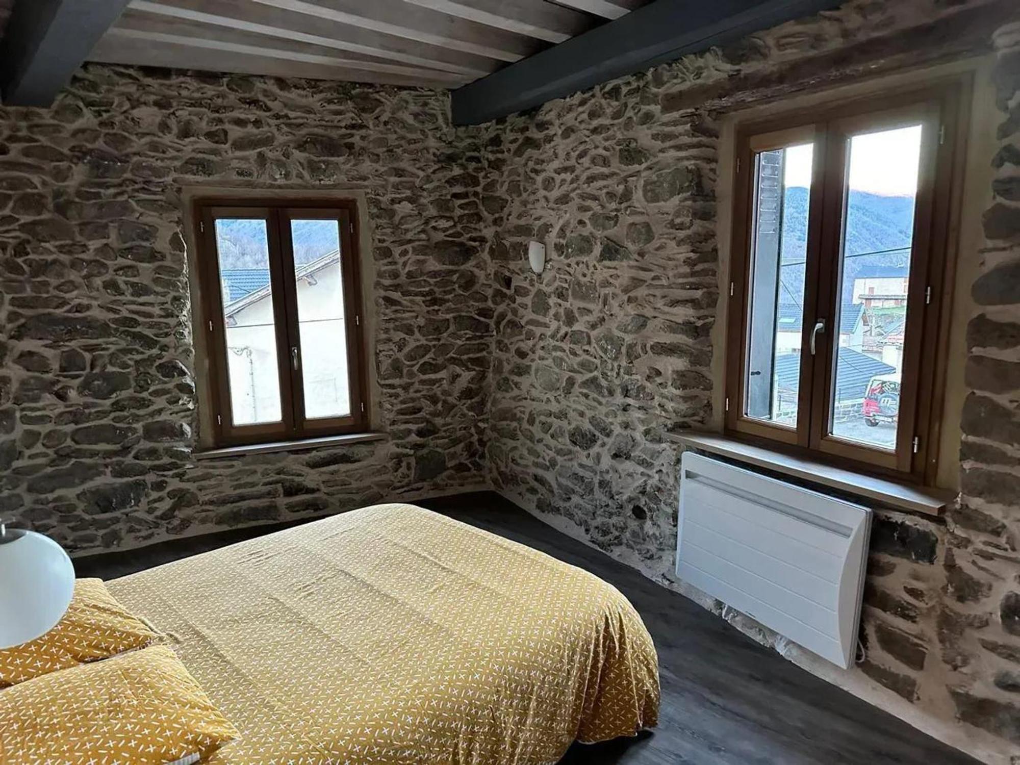 Chalet Confortable A Ascou Avec Vue Sur La Montagne Exterior photo